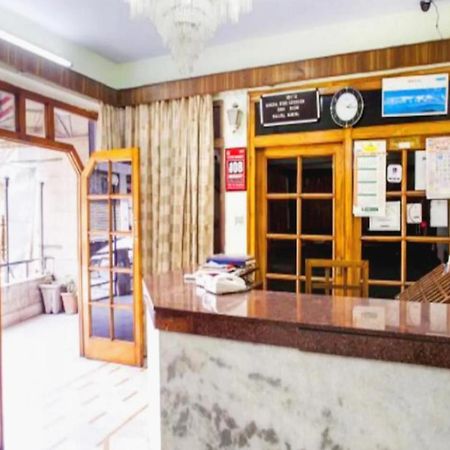 Goroomgo Radha Continental Nainital Esterno foto