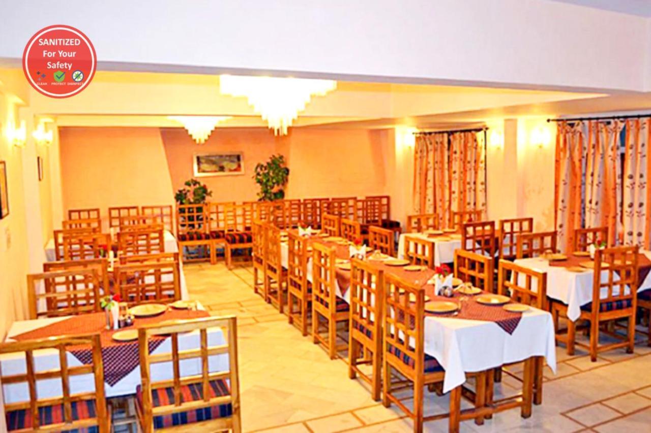 Goroomgo Radha Continental Nainital Esterno foto